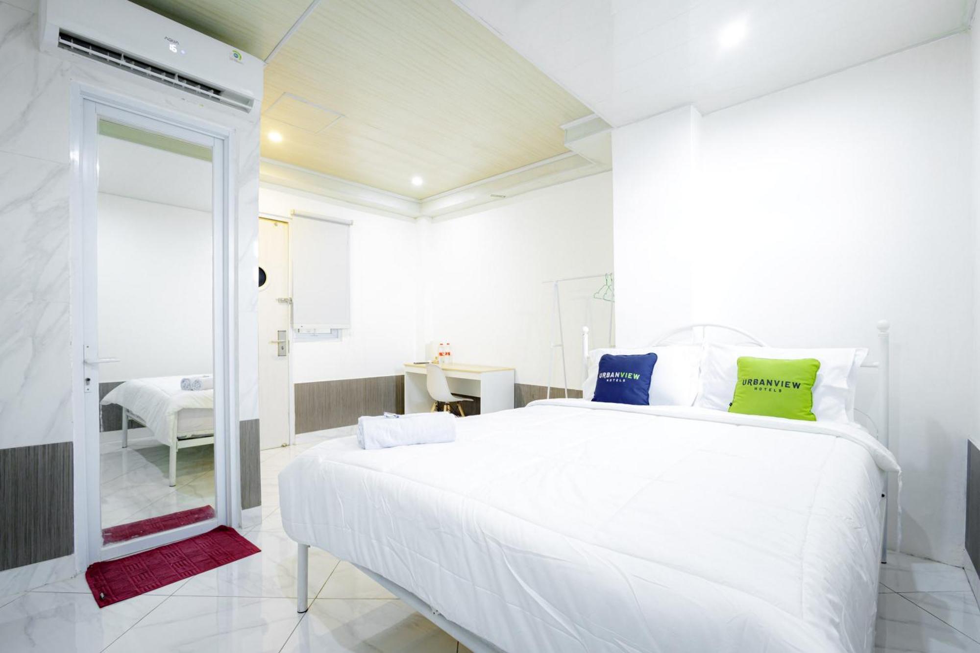 Urbanview Hotel Kota Tua Τζακάρτα Εξωτερικό φωτογραφία